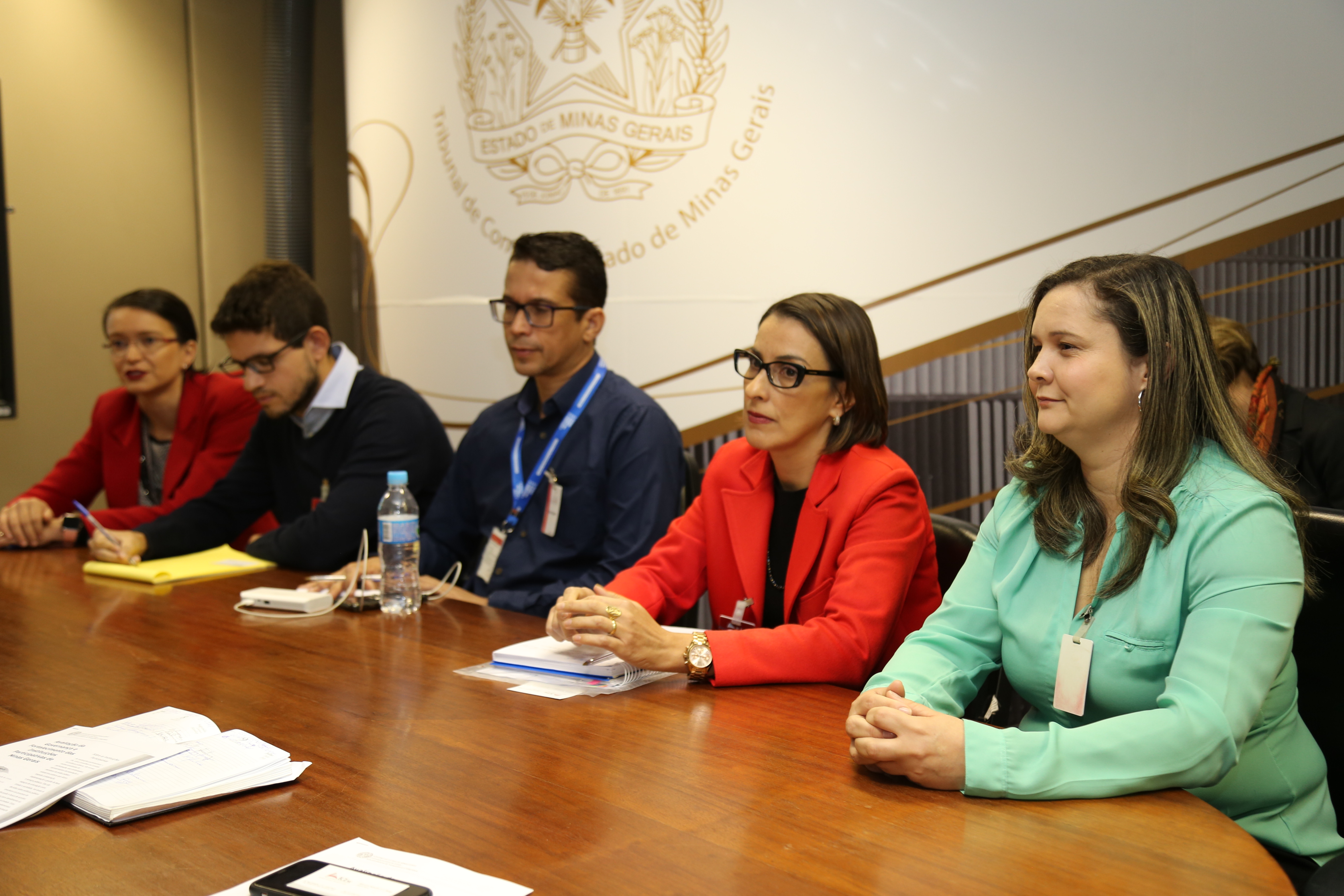 Servidores do TCEMG apresentam sistemas do Tribunal para a equipe da CGE 
